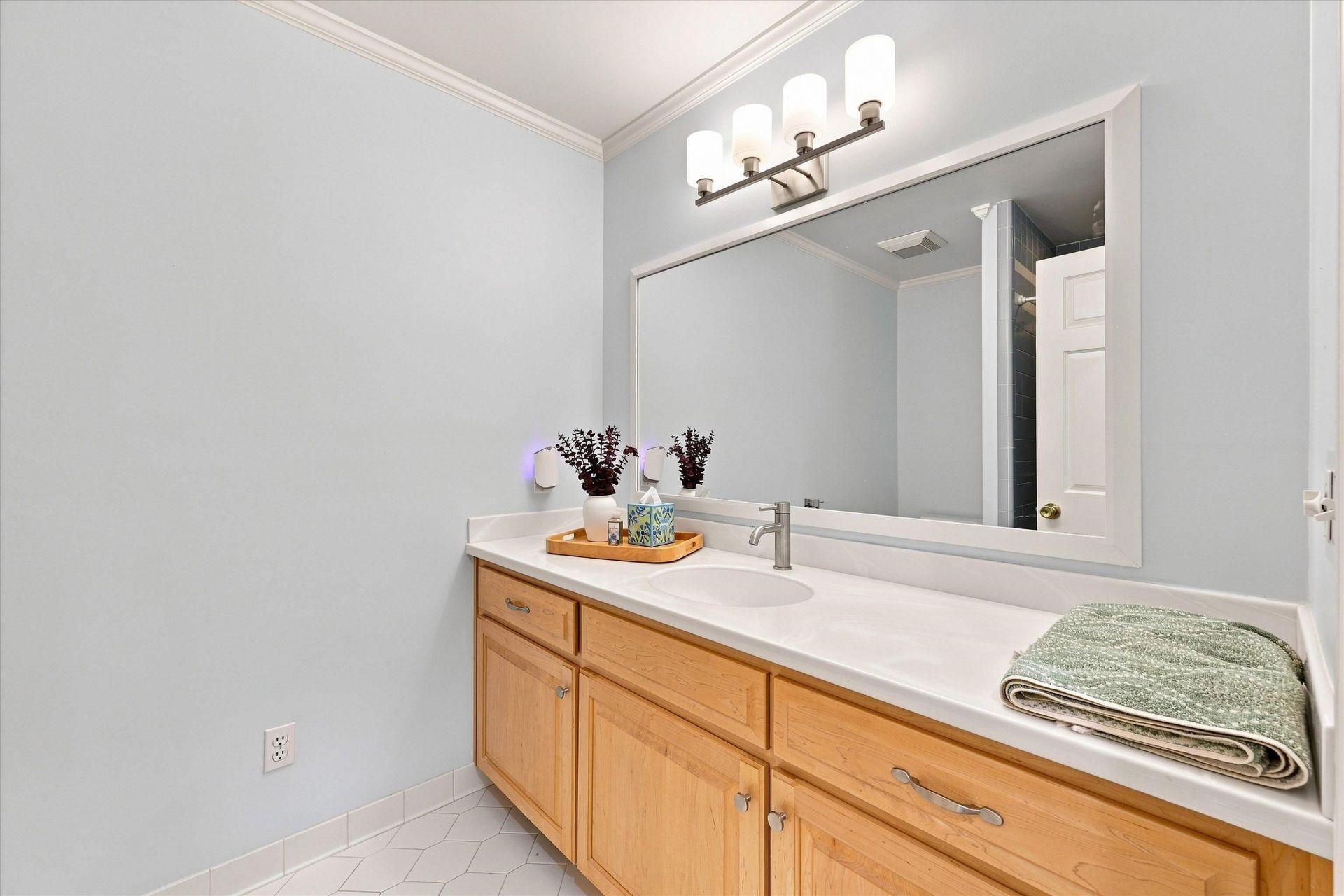 2409 Oakdale Street , Tallahassee, FL 32308 Photo