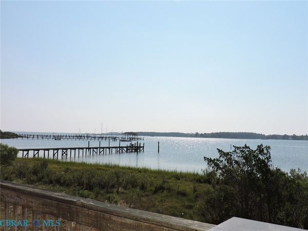 3789 COATES Lane, Hayes, VA 23072