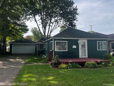3001 Maplewood Drive , Fort Gratiot Township, Mi 48059