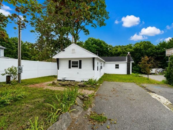 163 Highland St, Clinton, MA 01510
