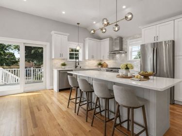 25 Locust St, Unit 2, Winthrop, MA 02152