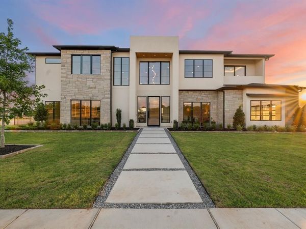 110 Timber Cove Place, Heath, TX 75032