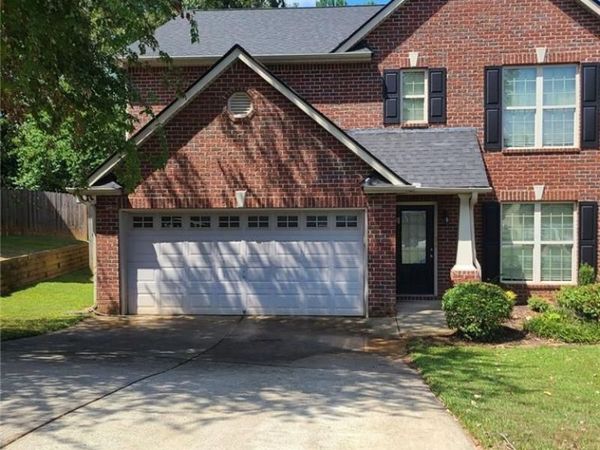 2389 Newbury Oaks Court, Lawrenceville, GA 30044