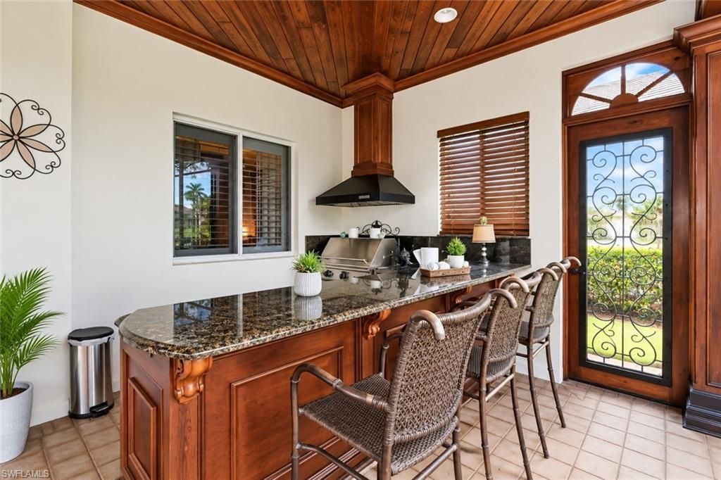 7491 Treeline Dr, Naples, FL 34119 Photo