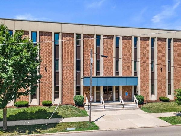 840 Lake AVENUE, Racine, WI 53403