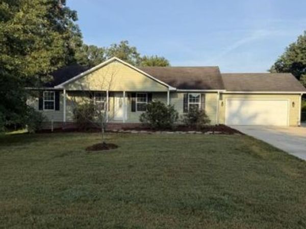 3135 Joe Rawlings Rd, Cookeville, TN 38506