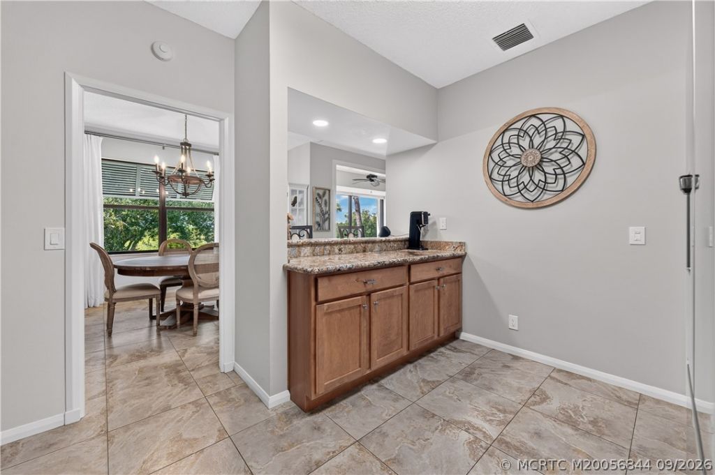 13444 NW Harbour Ridge Boulevard, Unit 6B, Palm City, FL 34990 Photo