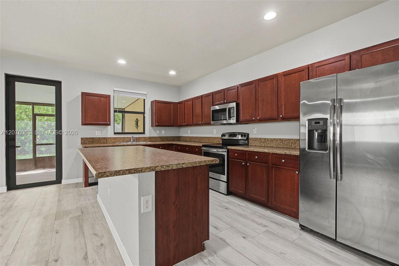 633 SE 35th Ter , Homestead, FL 33033 Photo