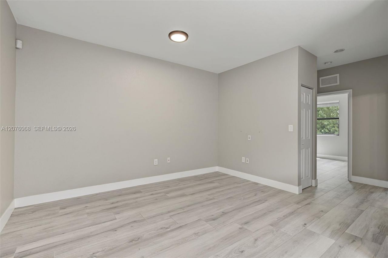 633 SE 35th Ter , Homestead, FL 33033 Photo