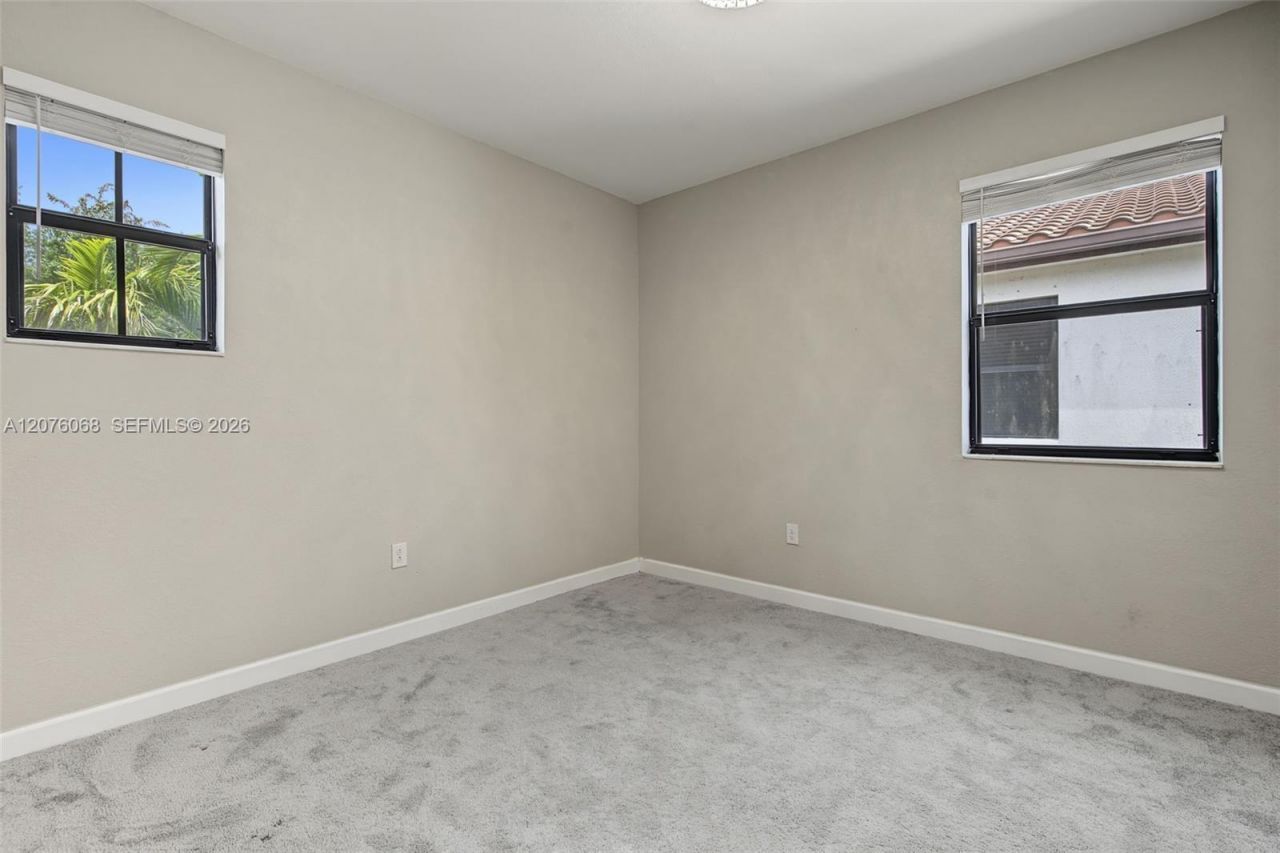 633 SE 35th Ter , Homestead, FL 33033 Photo
