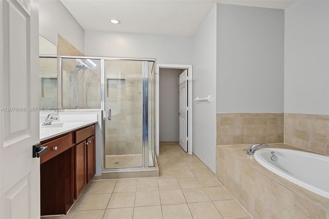 633 SE 35th Ter , Homestead, FL 33033 Photo