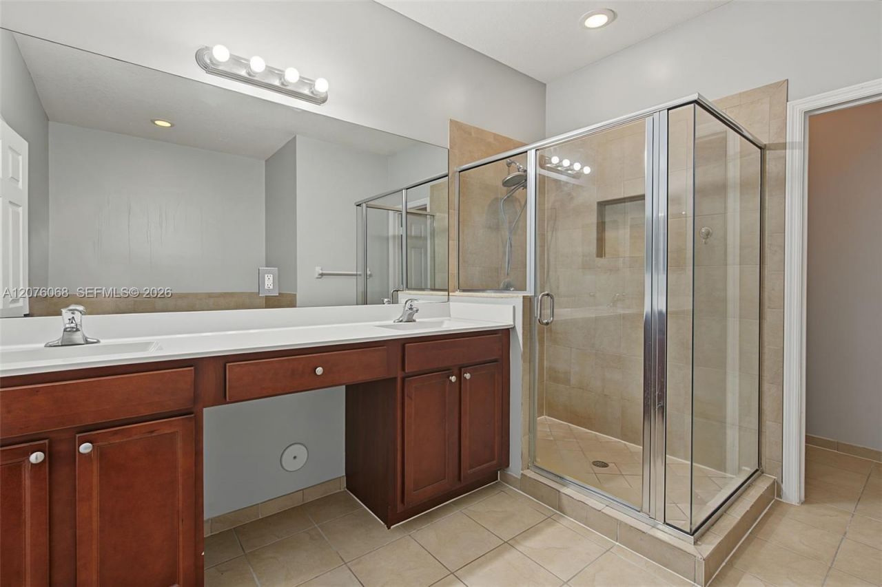 633 SE 35th Ter , Homestead, FL 33033 Photo