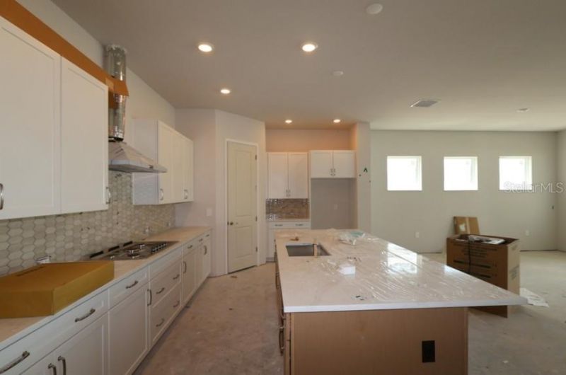 6815 Heron Meadow Drive, Sarasota, FL 34241 Photo