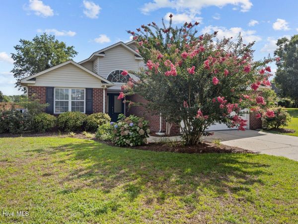 100 Iverson Lane , New Bern, NC 28562