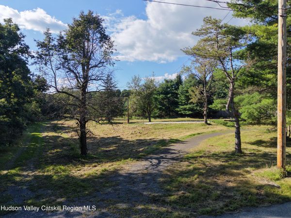 1357-1361 Medway-Earlton Road, Earlton, NY 12058