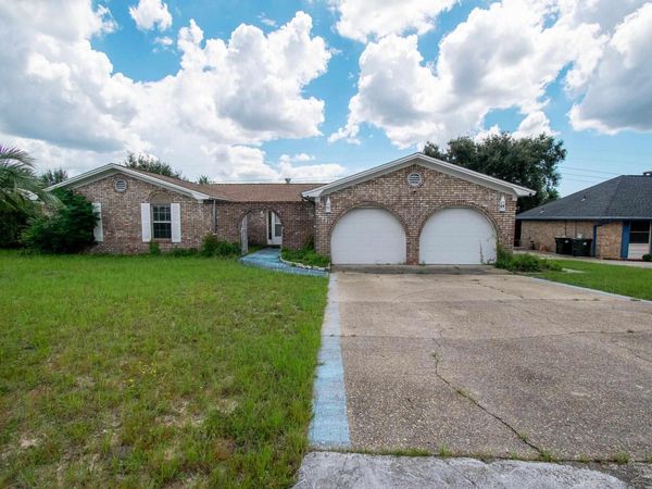 2531 Tomlinson Rd, Pensacola, FL 32526