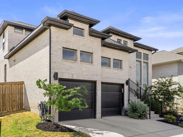 229 Bluff Creek LN, Georgetown, TX 78628
