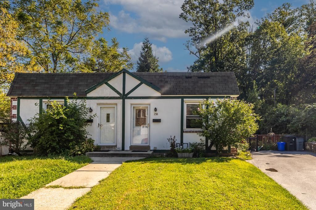 238 MINER STREET , MALVERN, PA 19355