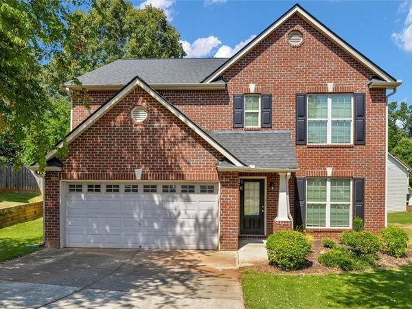 2389 Newbury Oaks Court, Lawrenceville, GA 30044