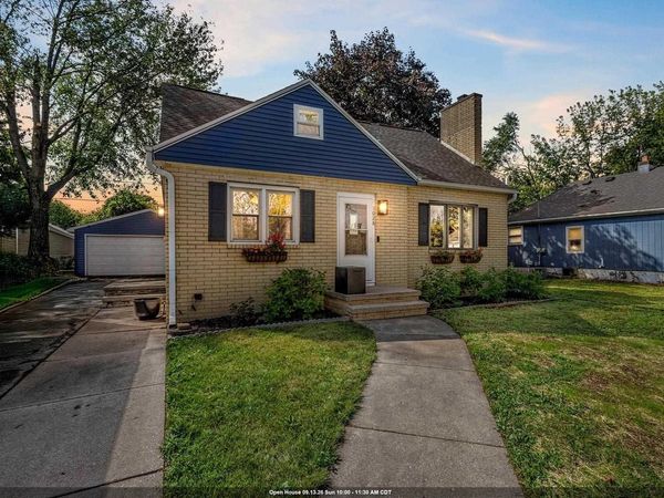 1028 MAYER STREET, Menasha, WI 54952