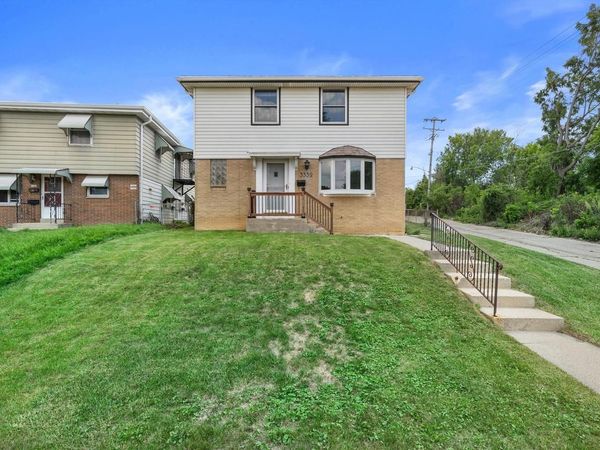3332 S Burrell STREET, Unit 3332A, Milwaukee, WI 53207