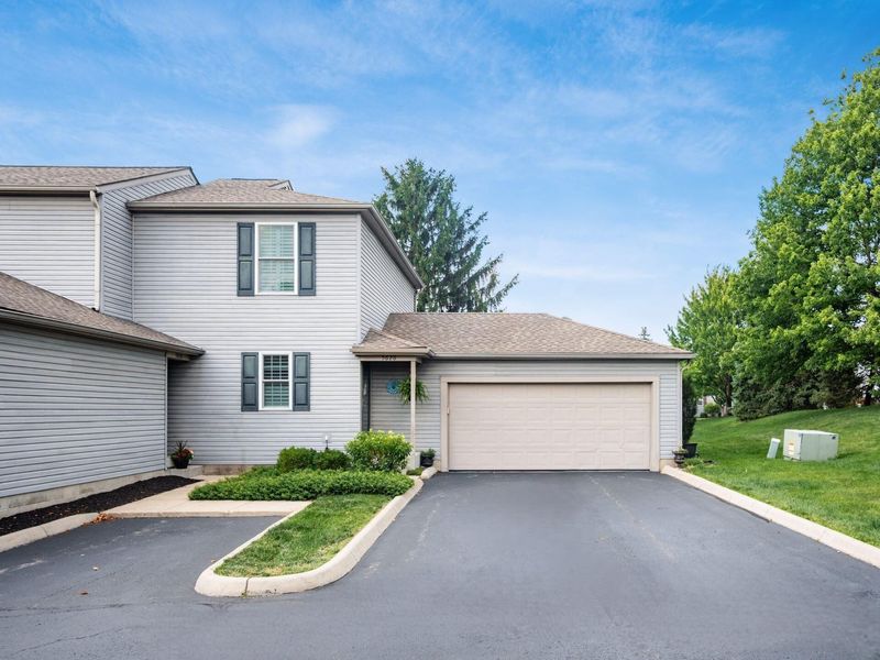 5626 Barney Lane, Columbus, OH 43235 Photo 2