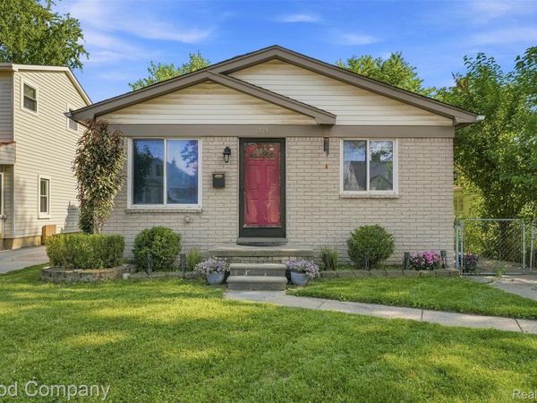 321 Manatee Avenue , Hazel Park, Mi 48030