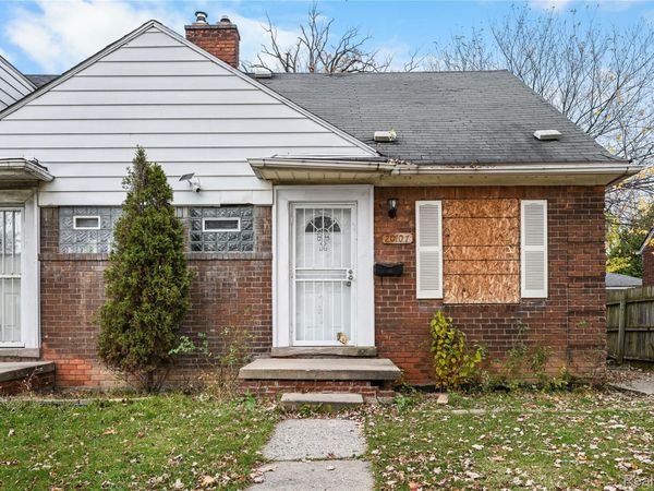 20707 Moross Road , Detroit, Mi 48224