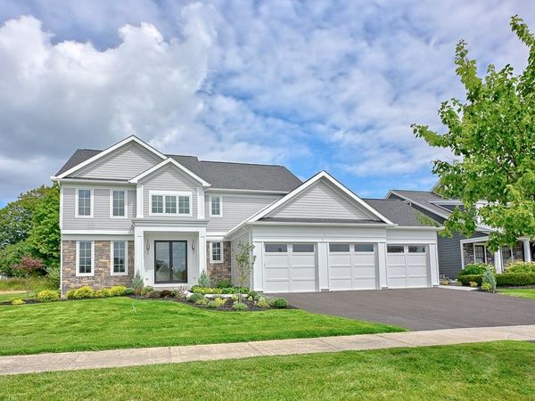 55 Pendleton Hill Road , Rochester, NY 14618