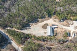 4377 Wheeland Road photo 4