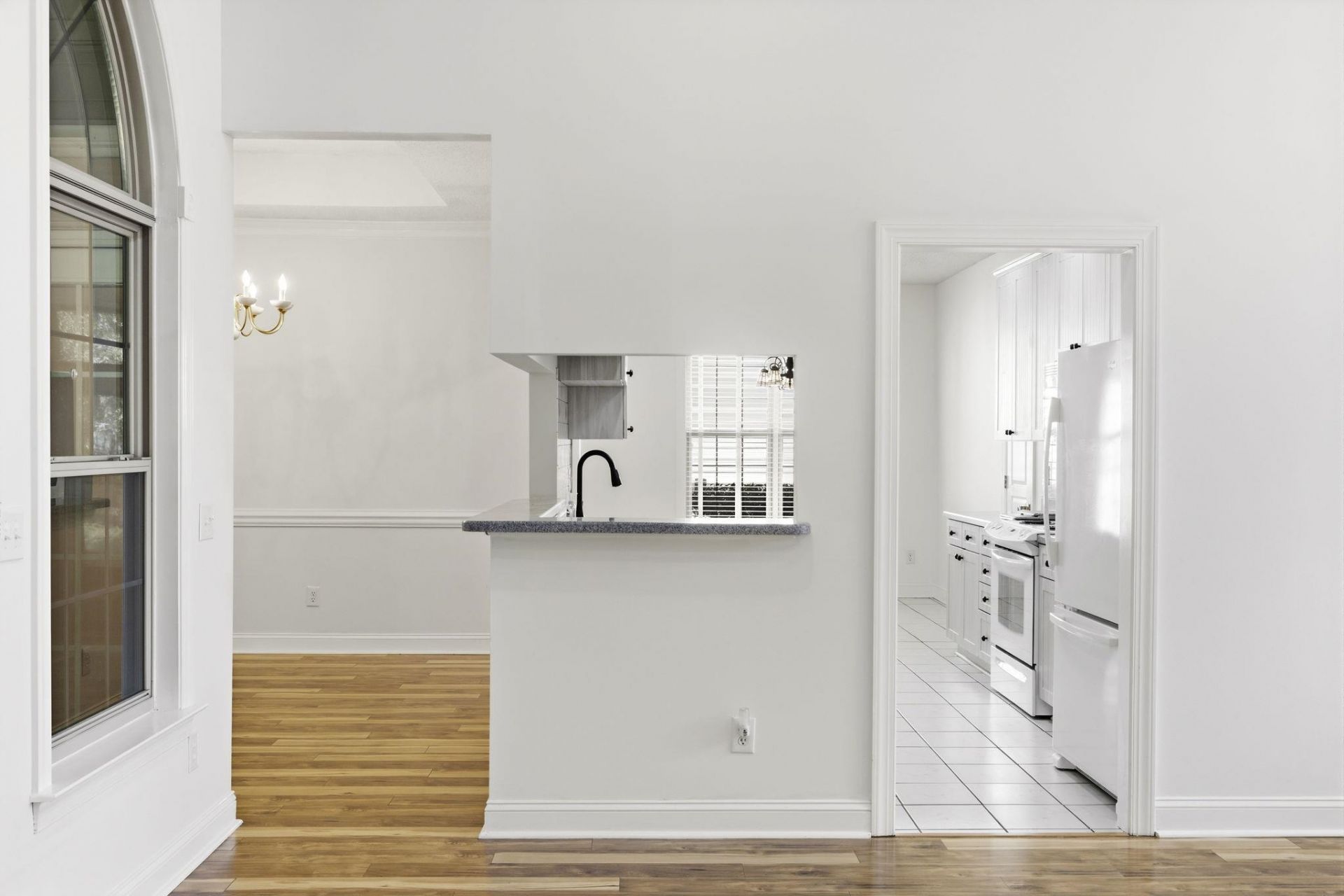4008 Edenborough Dr. Photo 16