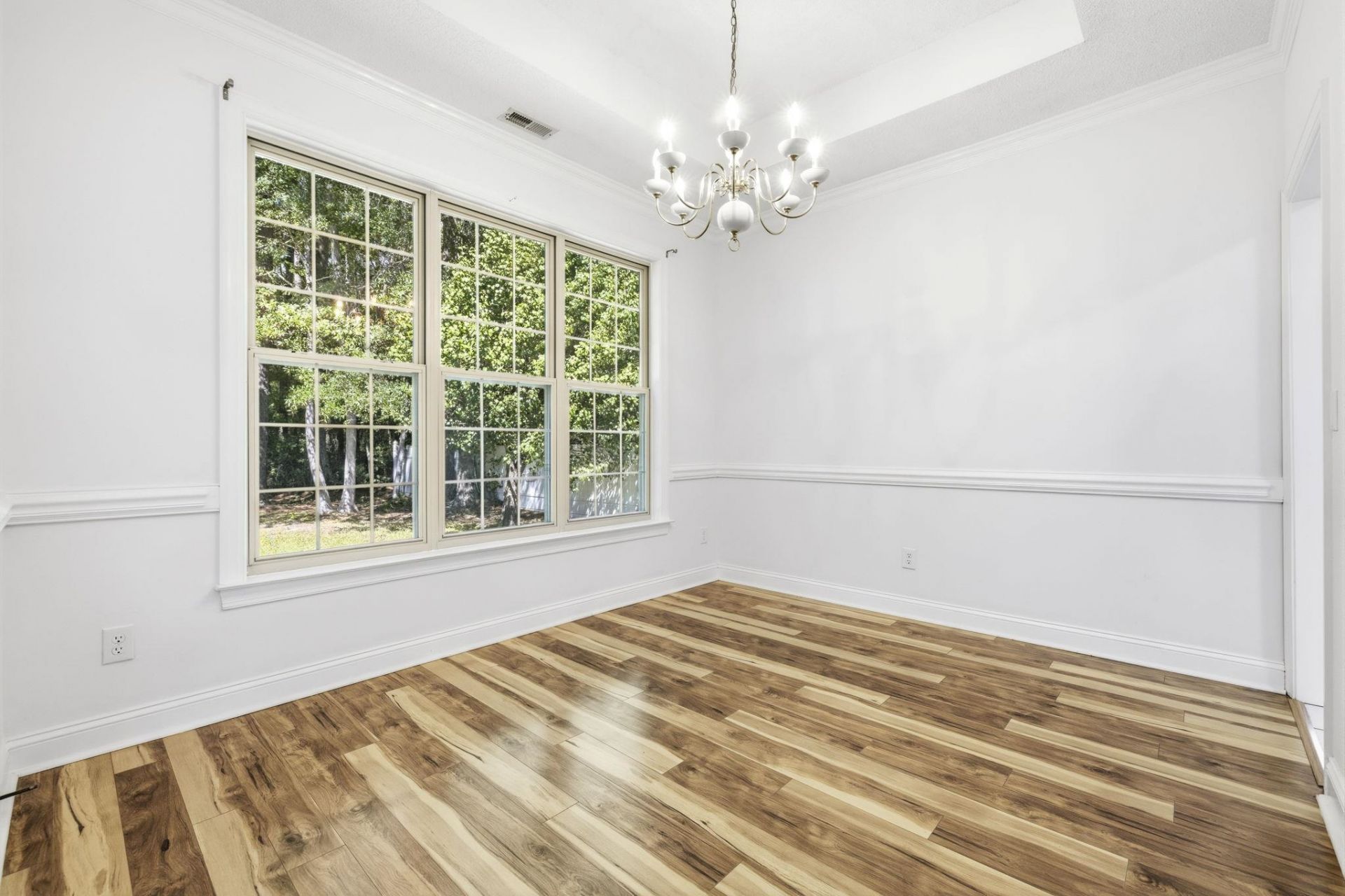 4008 Edenborough Dr. Photo 26