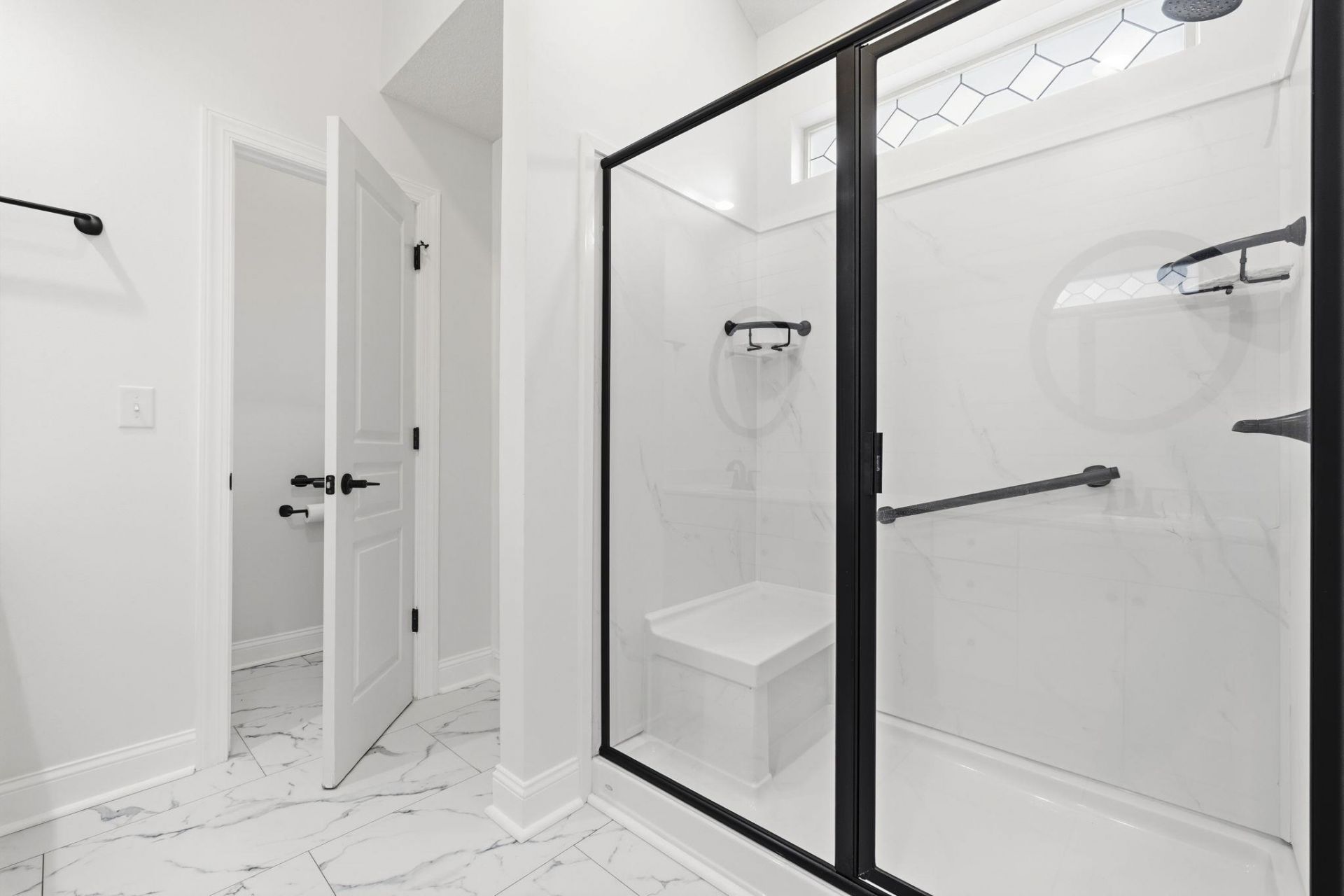 4008 Edenborough Dr. Photo 37