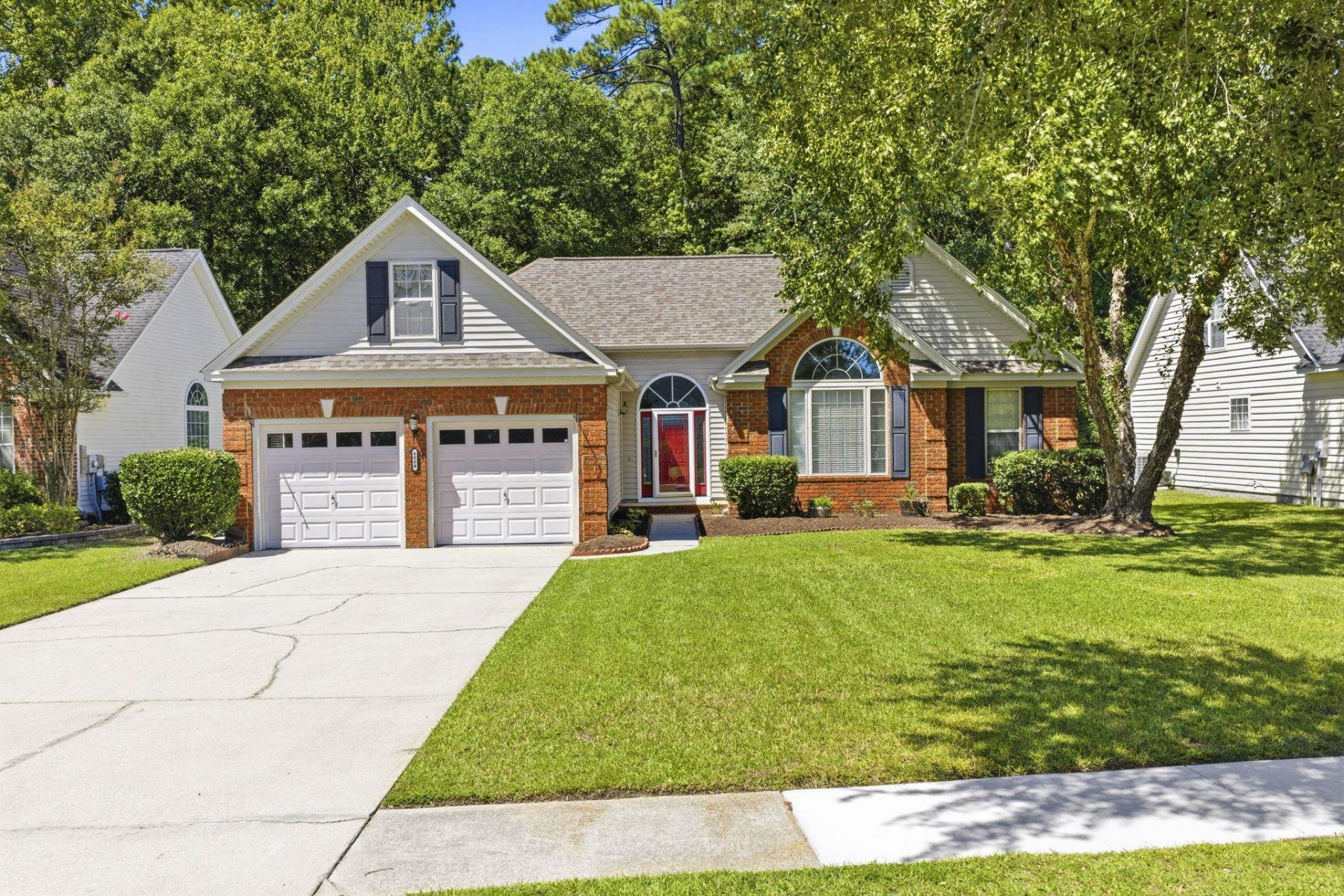 4008 Edenborough Dr. Photo 4