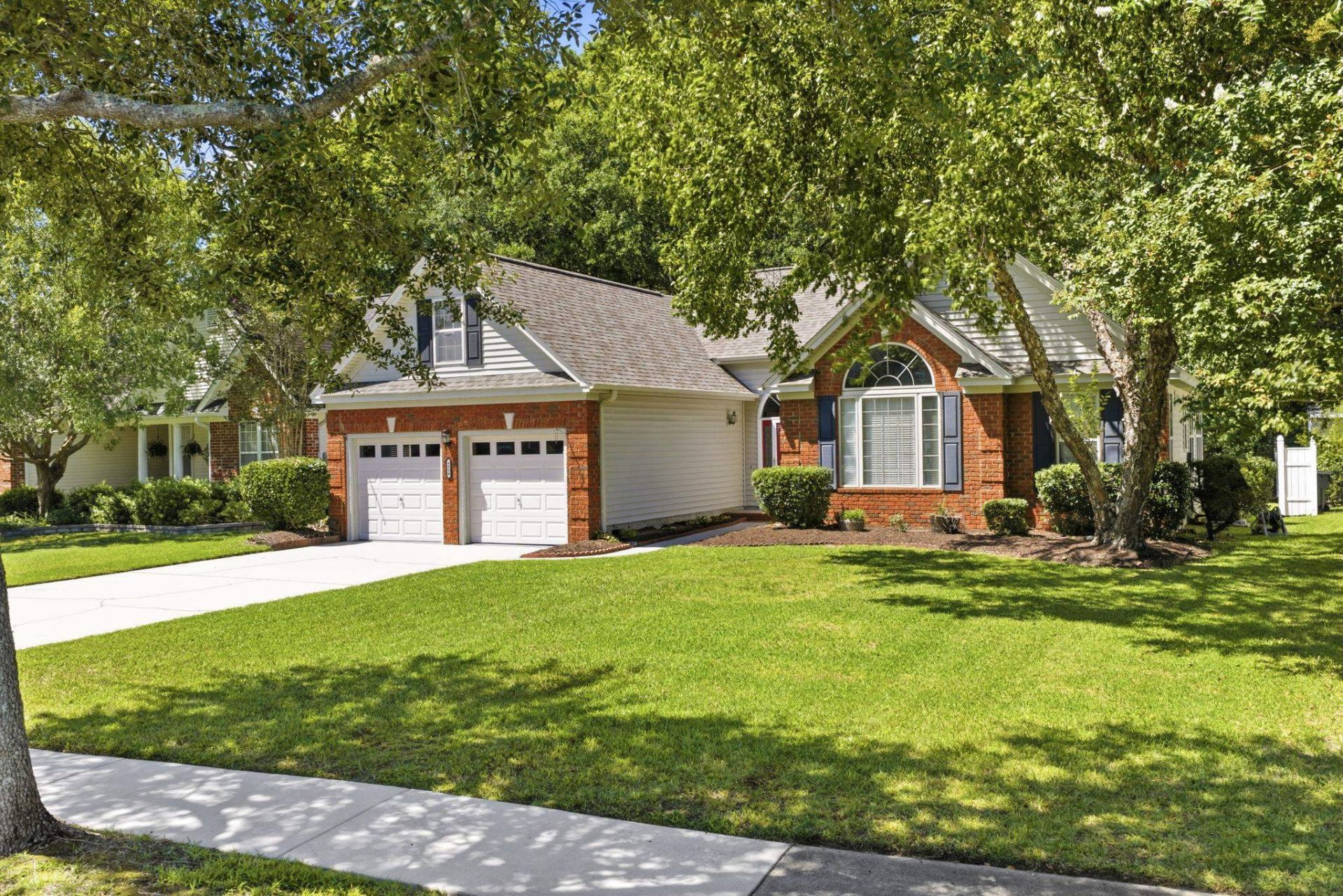4008 Edenborough Dr. Photo 5