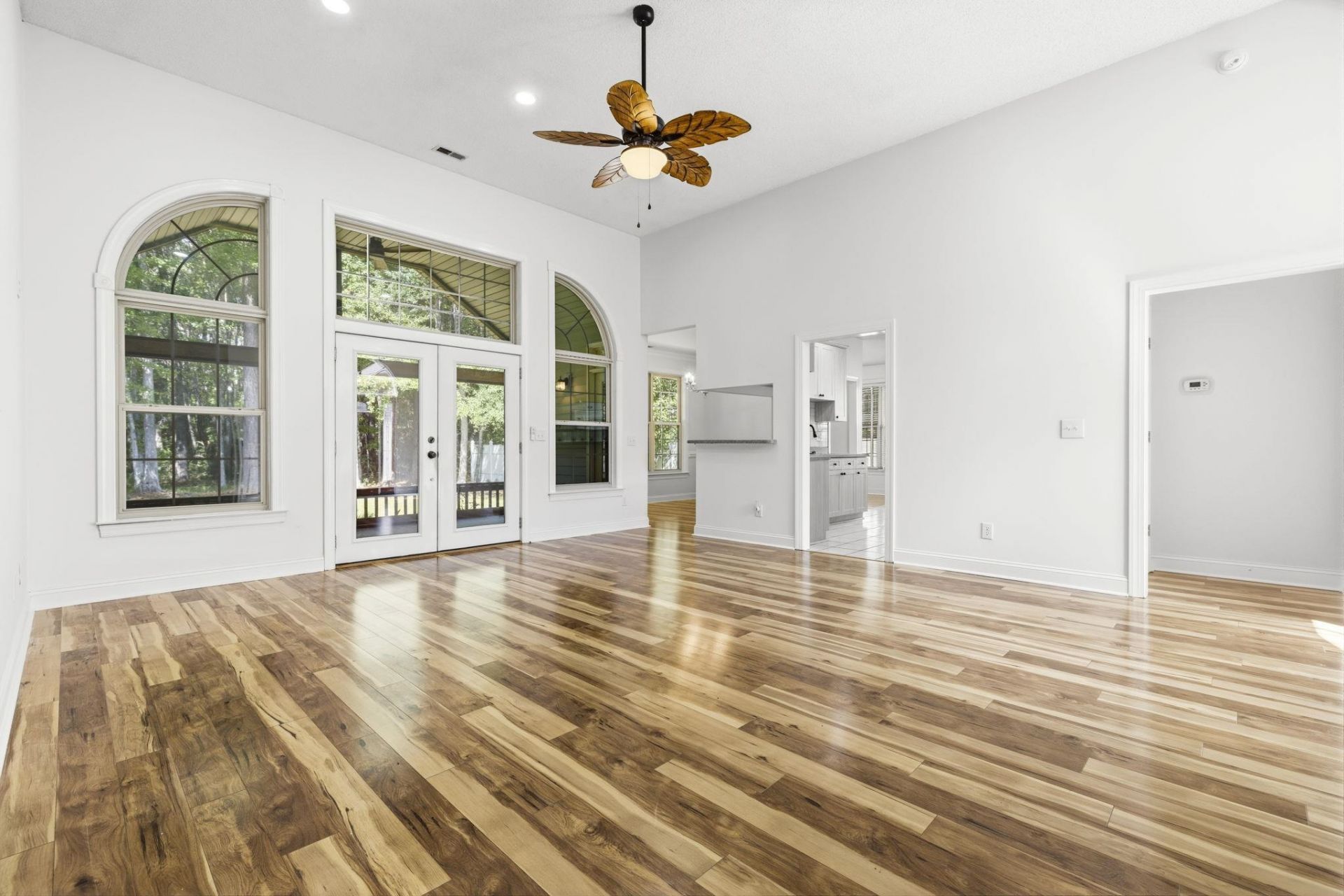 4008 Edenborough Dr. Photo 9