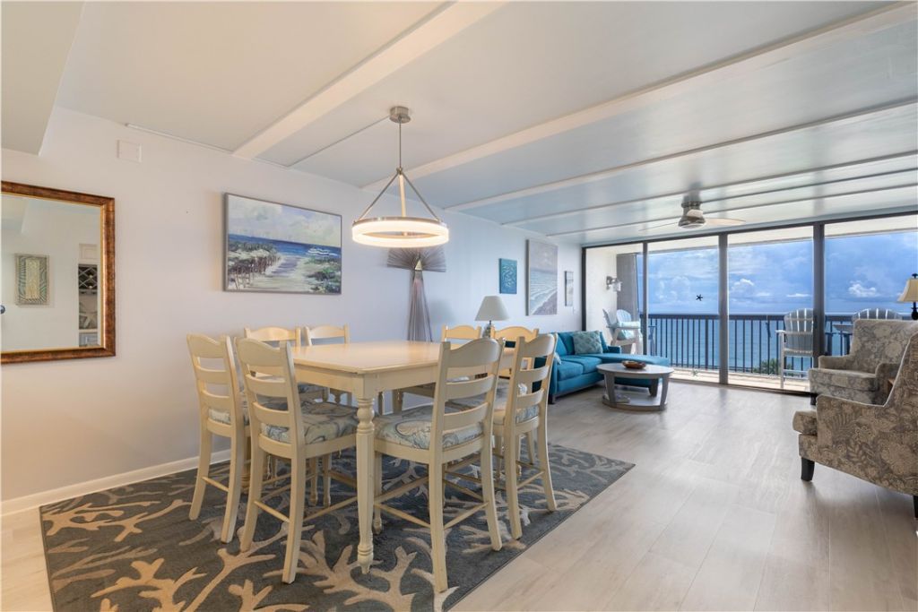 4141 Ocean Drive, Unit 504, Vero Beach, FL 32963 Photo