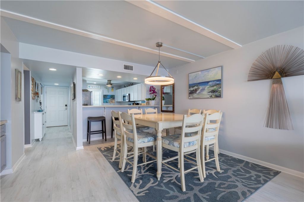4141 Ocean Drive, Unit 504, Vero Beach, FL 32963 Photo