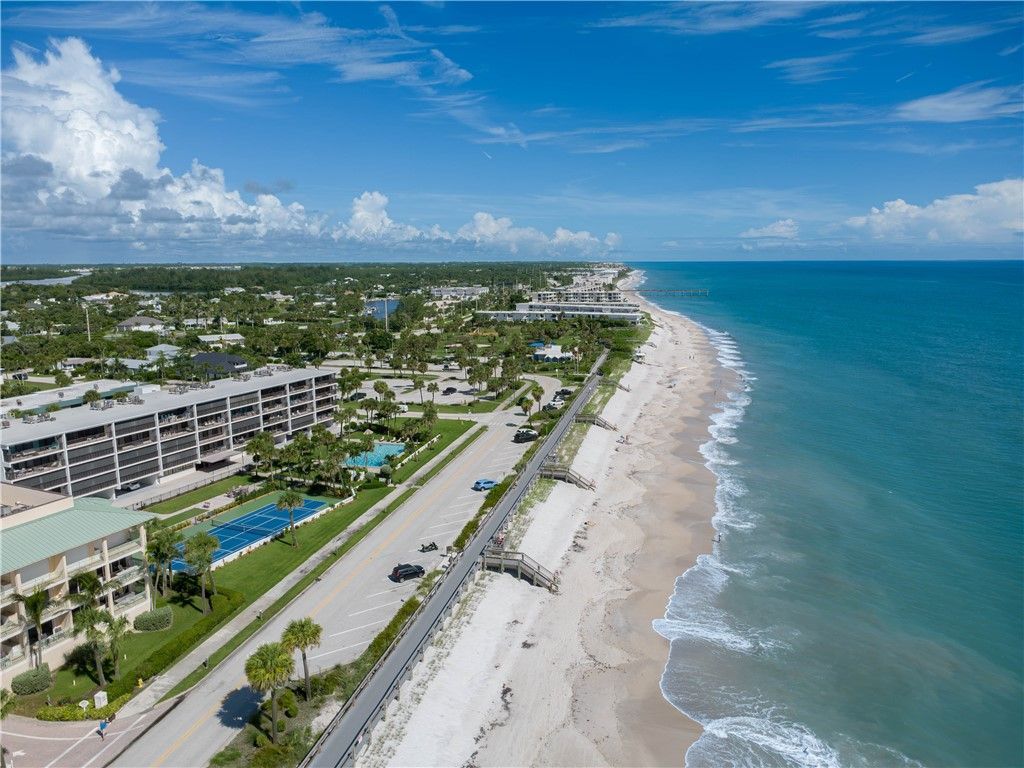 4141 Ocean Drive, Unit 504, Vero Beach, FL 32963 Photo