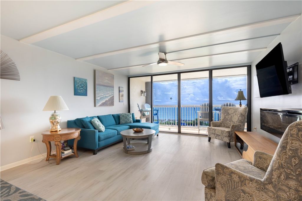 4141 Ocean Drive, Unit 504, Vero Beach, FL 32963 Photo