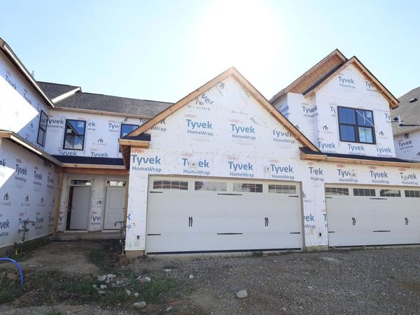 5767 Dutch Lane , Powell, OH 43065
