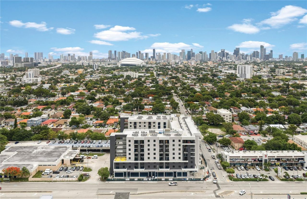 315 NW 27th Ave, Unit 307, Miami, FL 33125 Photo