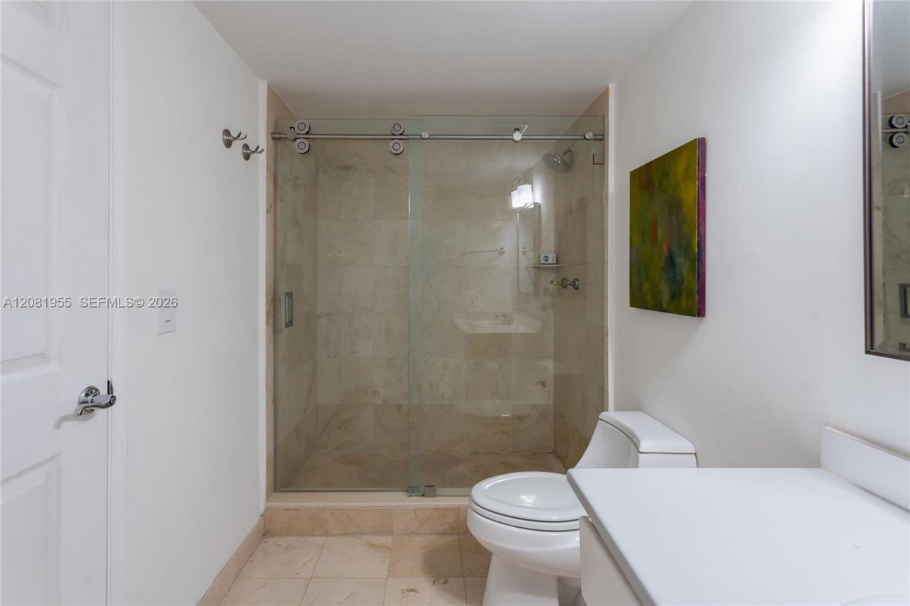 16711 Collins Ave, Unit 1704, Sunny Isles Beach, FL 33160 Photo