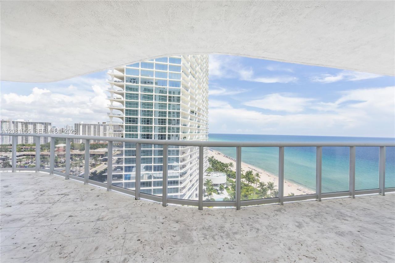 16711 Collins Ave, Unit 1704, Sunny Isles Beach, FL 33160 Photo