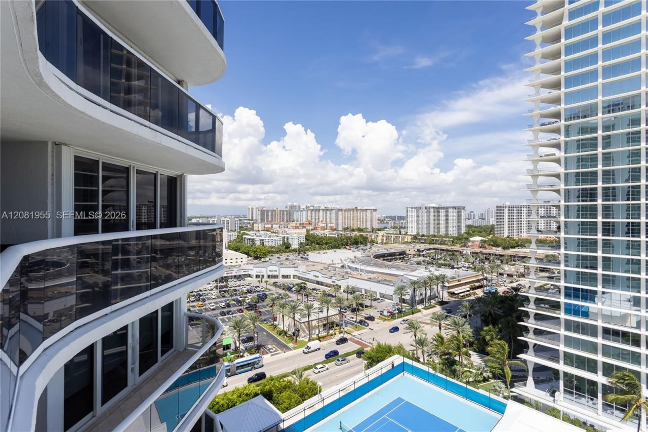 16711 Collins Ave, Unit 1704, Sunny Isles Beach, FL 33160 Photo