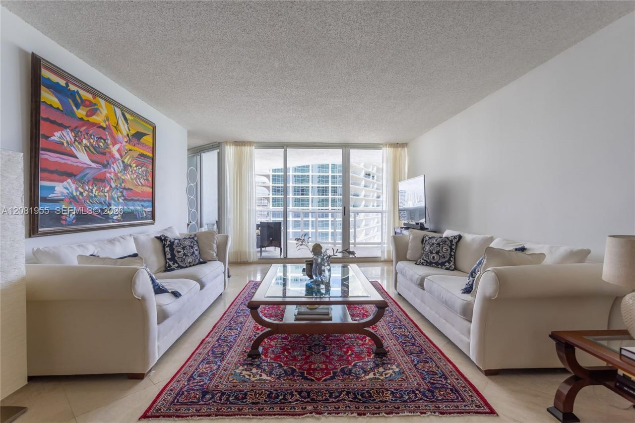 16711 Collins Ave, Unit 1704, Sunny Isles Beach, FL 33160 Photo