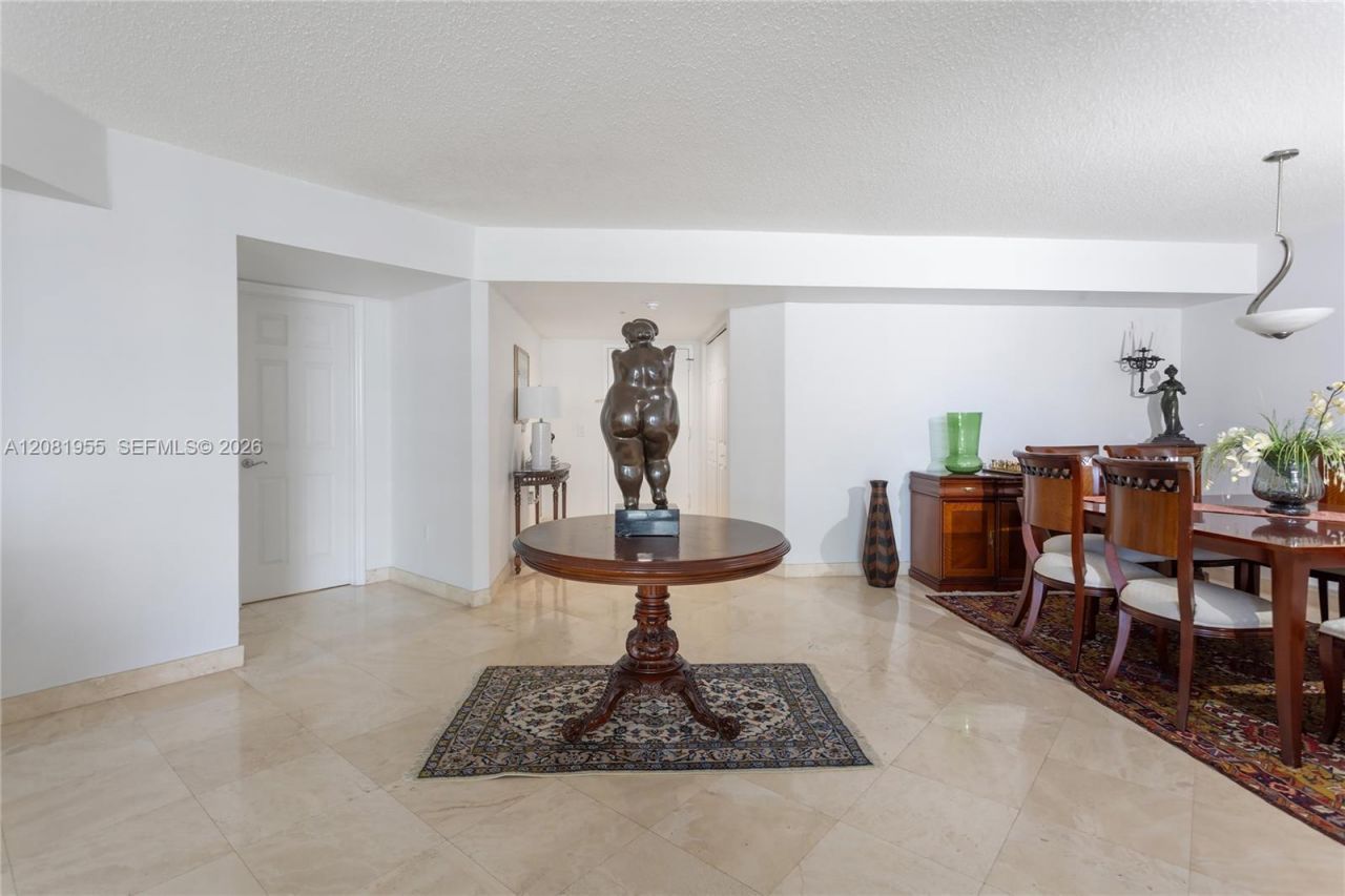 16711 Collins Ave, Unit 1704, Sunny Isles Beach, FL 33160 Photo