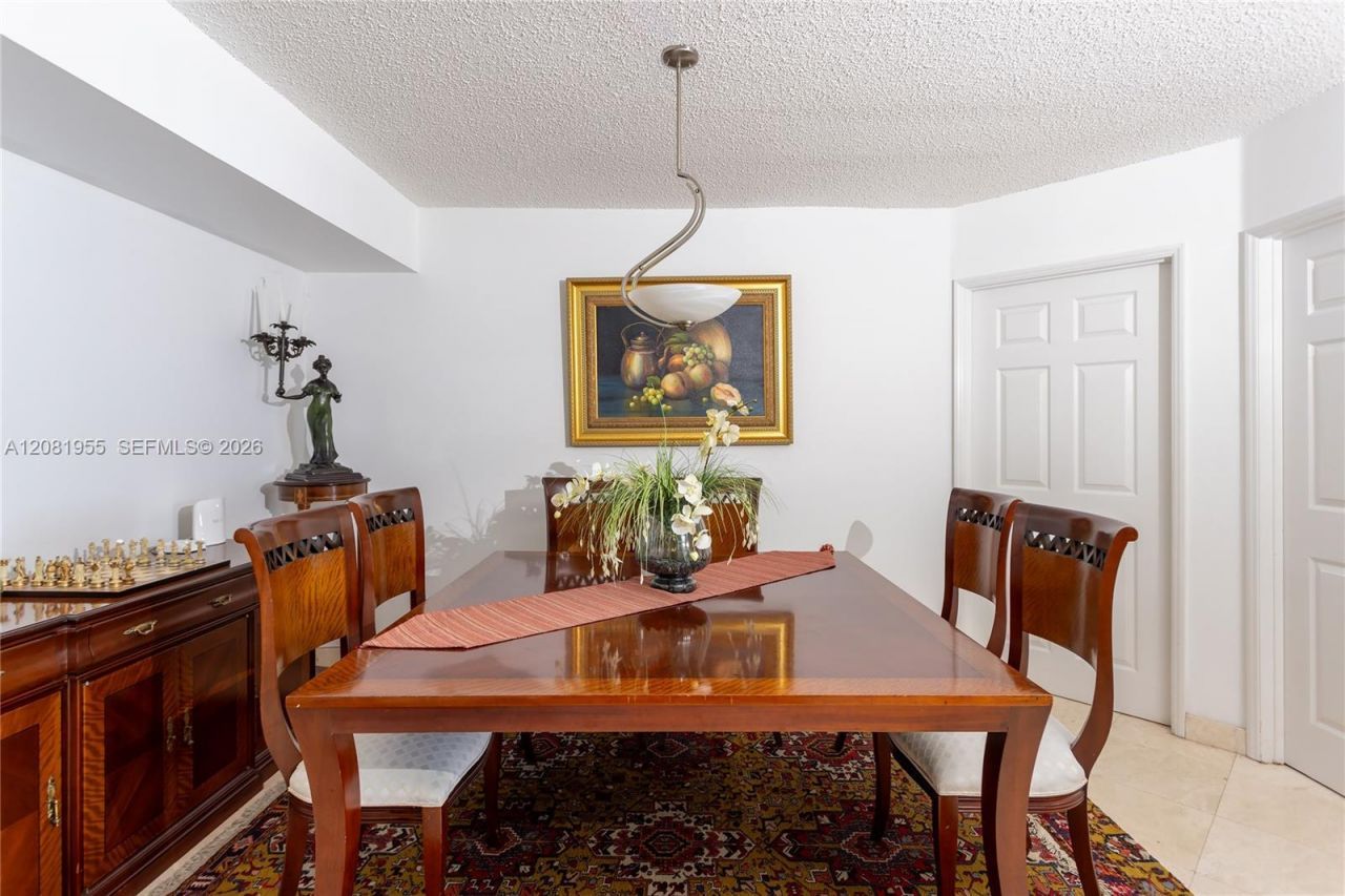 16711 Collins Ave, Unit 1704, Sunny Isles Beach, FL 33160 Photo