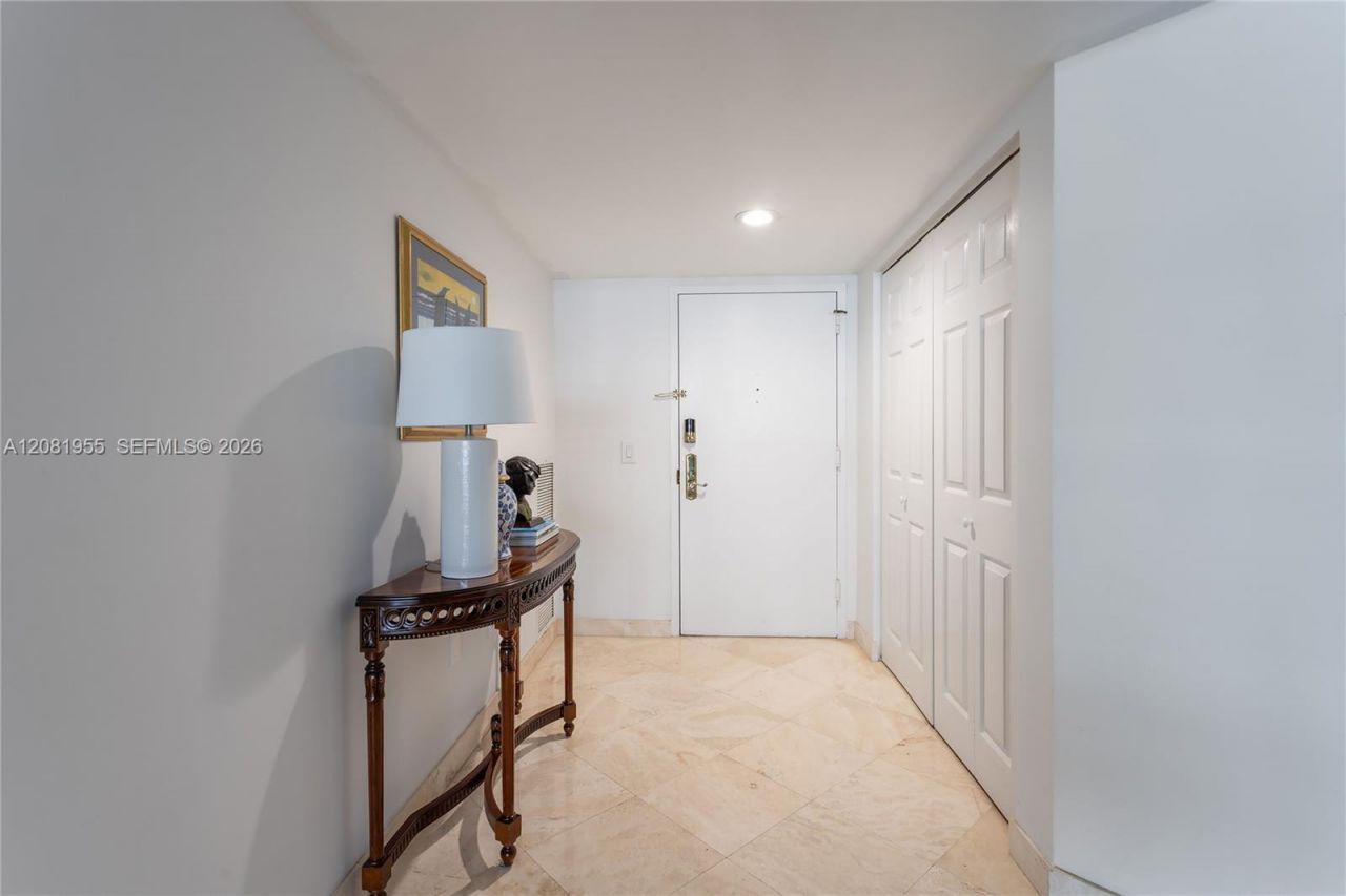 16711 Collins Ave, Unit 1704, Sunny Isles Beach, FL 33160 Photo