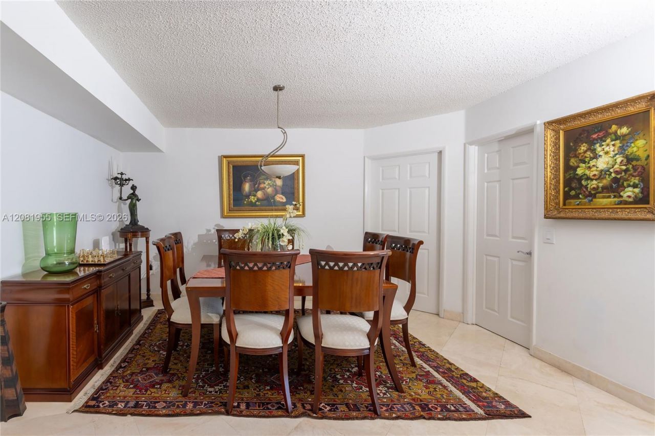 16711 Collins Ave, Unit 1704, Sunny Isles Beach, FL 33160 Photo